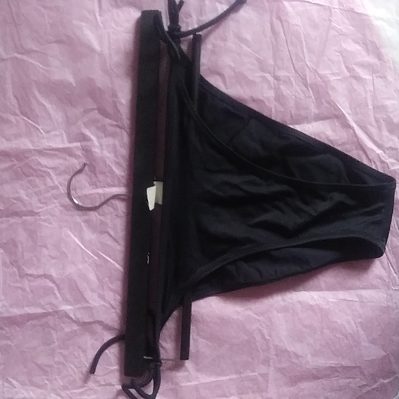 Black string bikini bottom junior - Picture 1 of 3